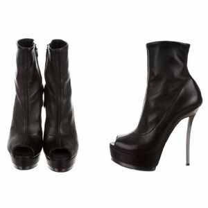 GUCCI BLACK PEEP TOE PLATFORM ANKLE BOOTIES
